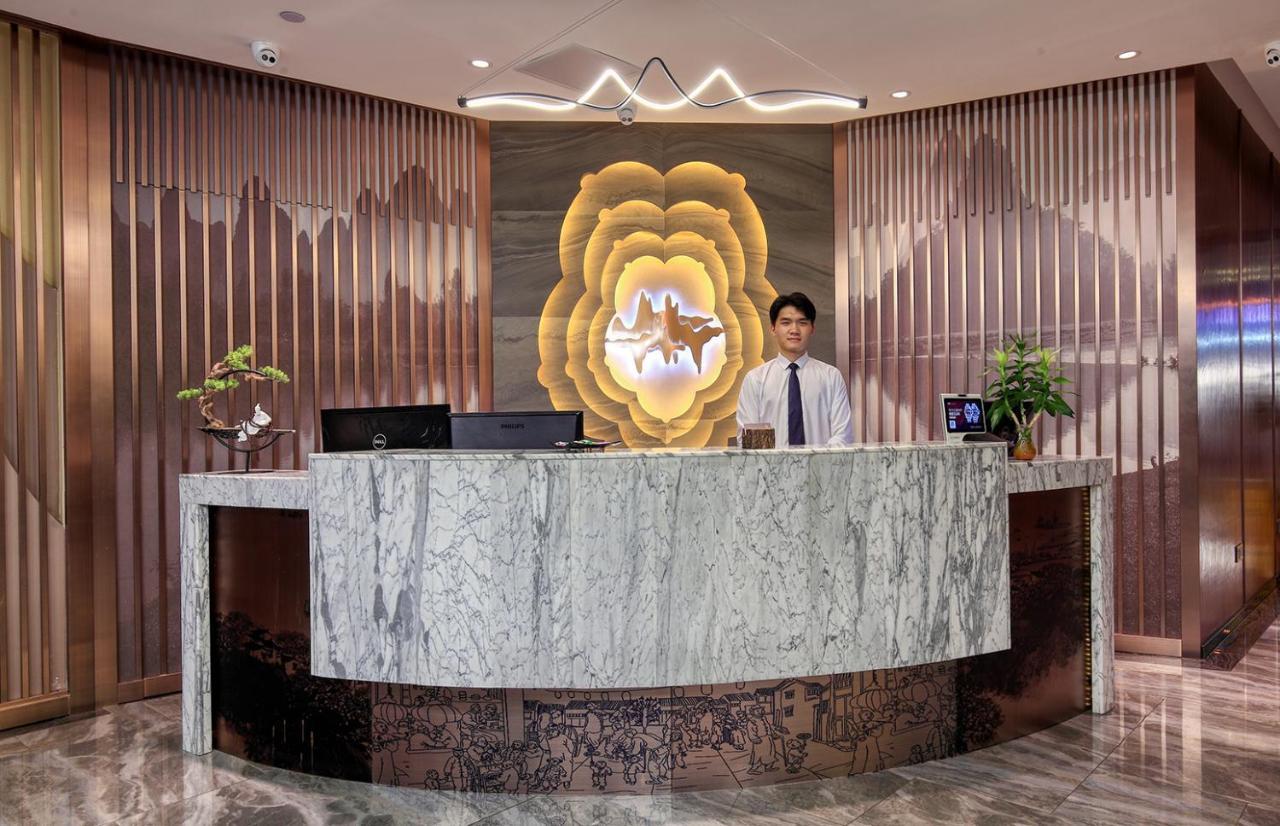 Wing Hotel Guilin - Central Square Exterior foto