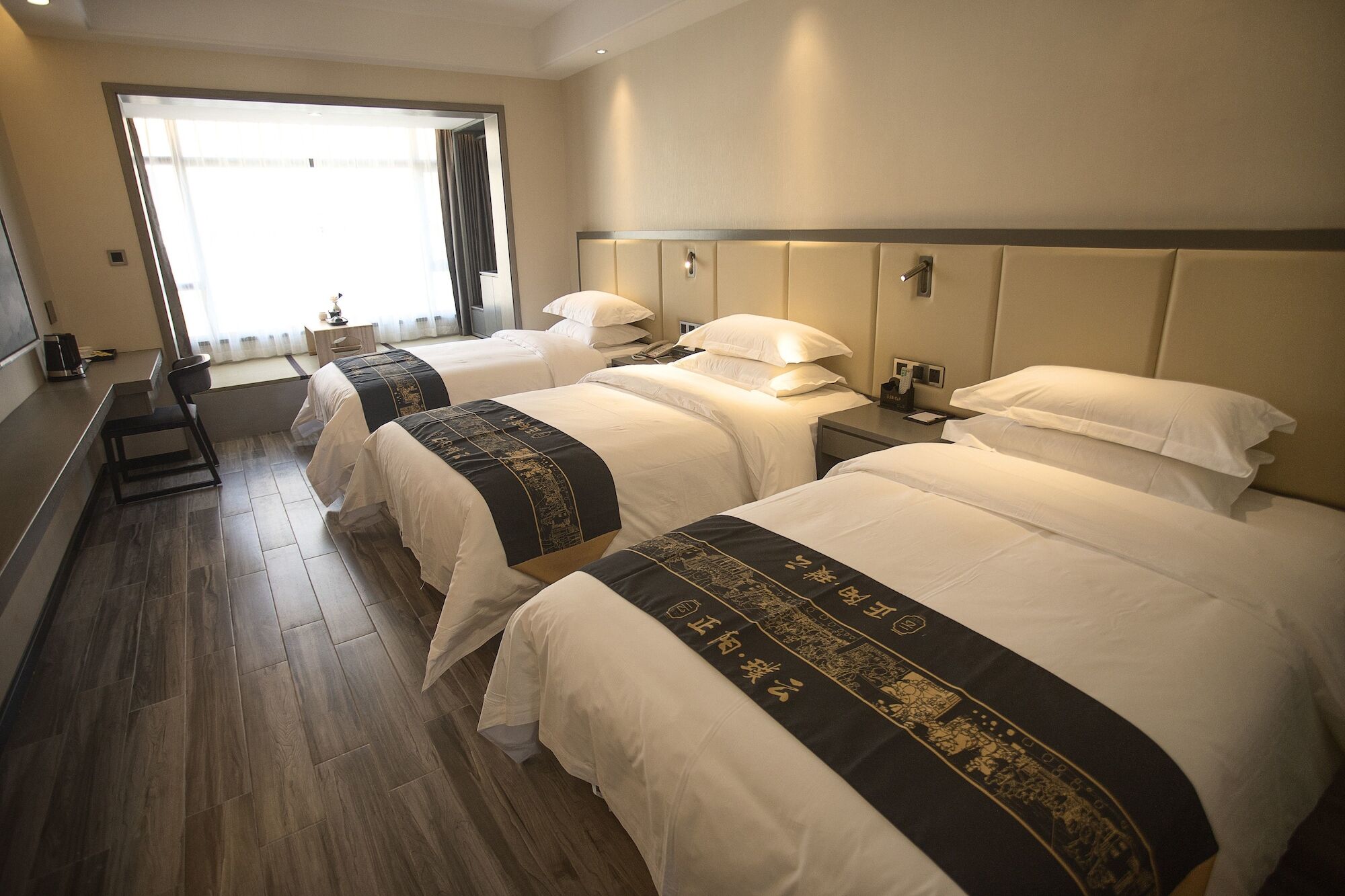 Wing Hotel Guilin - Central Square Exterior foto